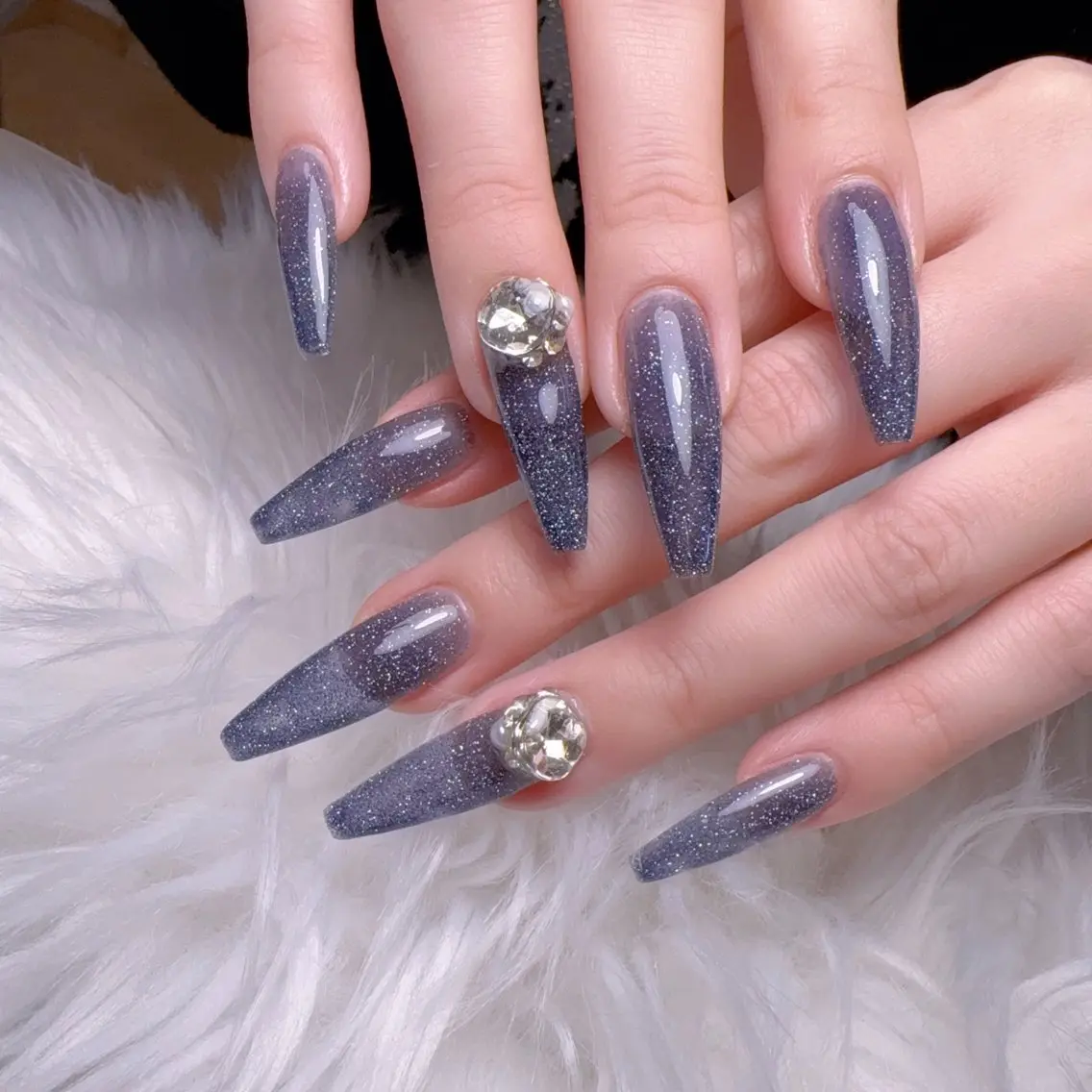 ネイル チークネイル フレンチネイル ジェルネイル グラデーション ハート ハンドネイル moomi nail スカルプ専門のネイルデザイン