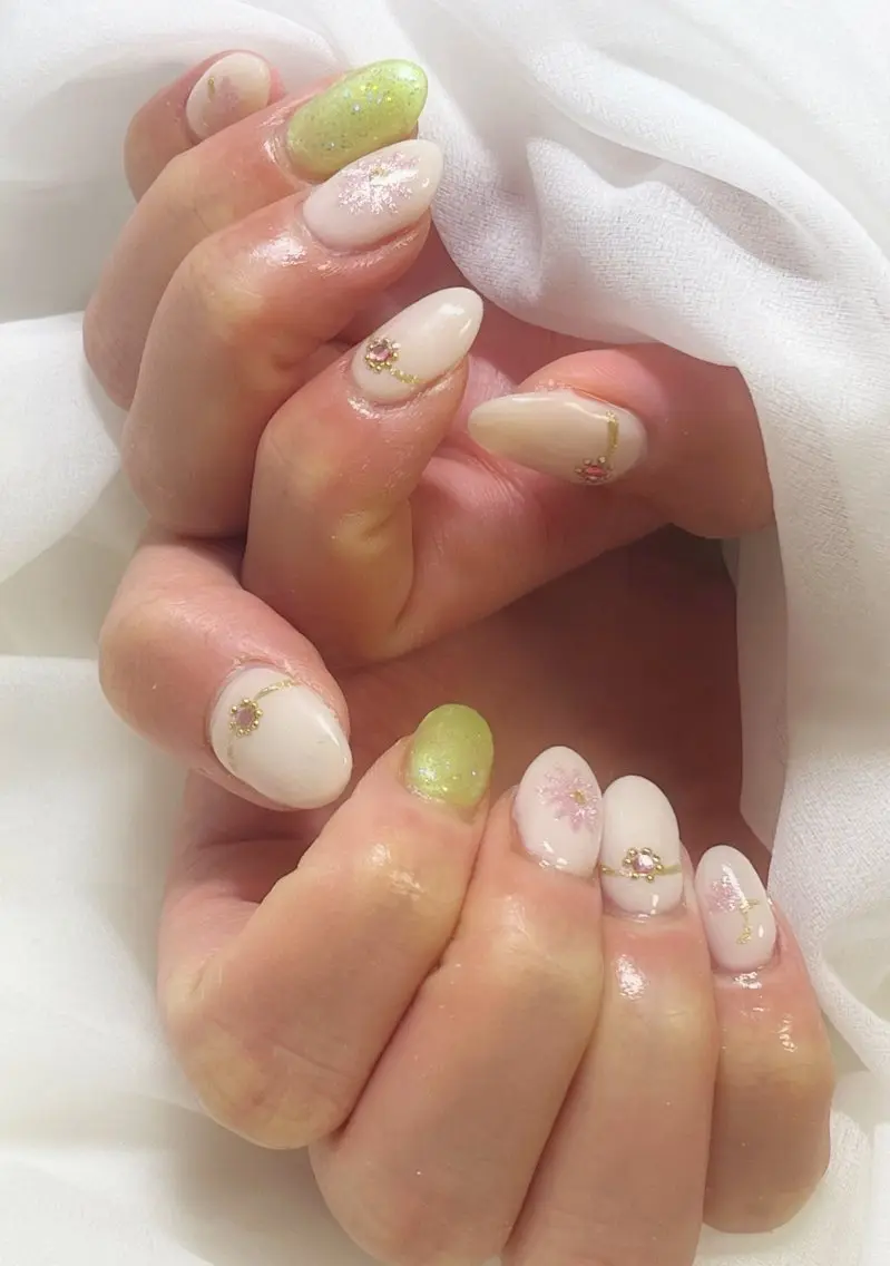 ネイル ハンドネイル アンジュ Yuriのネイルデザイン