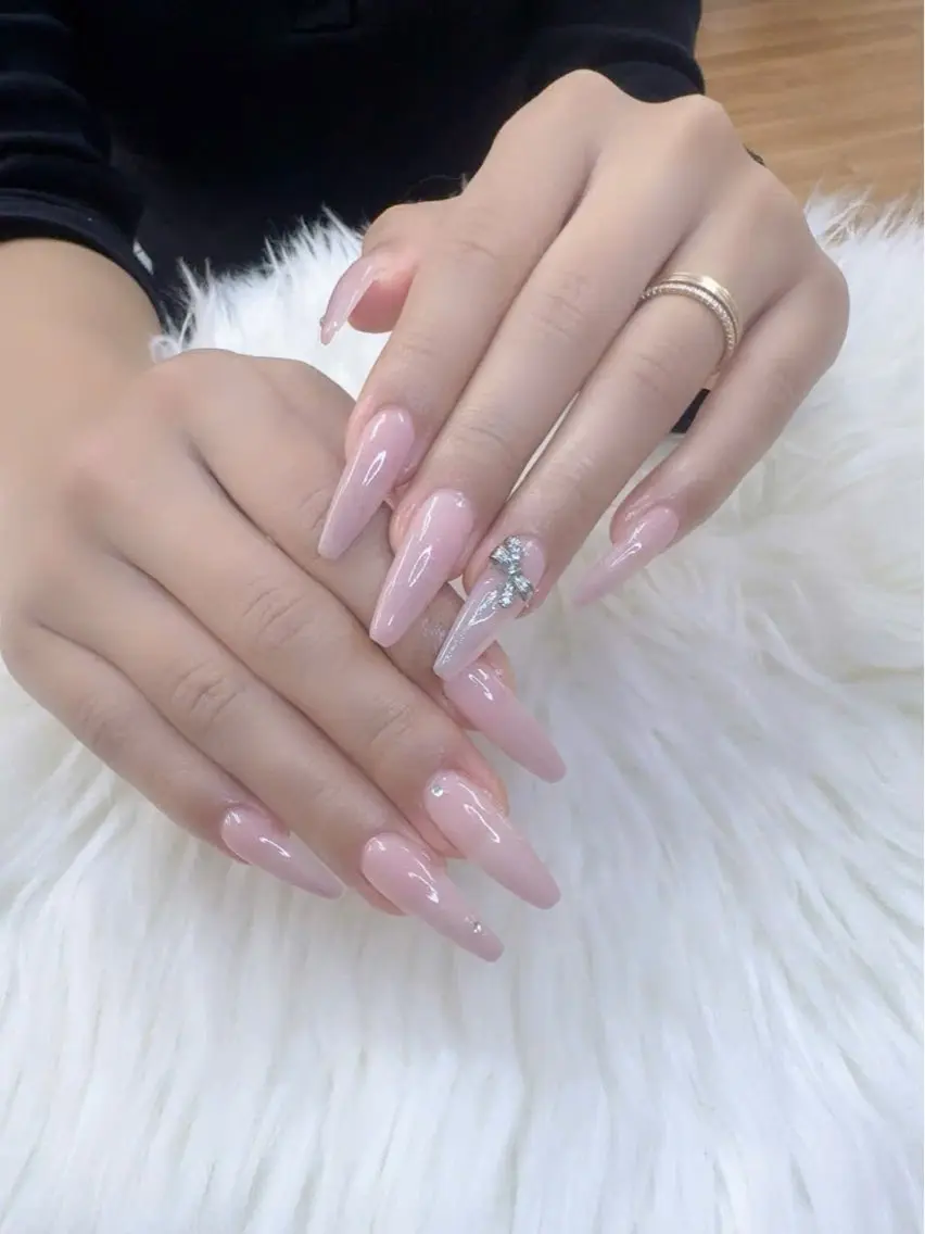ネイル 成人式 フレンチネイル グラデーション 韓国ネイル マグネットネイル ハンドネイル ハンドケア Hara Nail 【持ち込みOK】のネイルデザイン