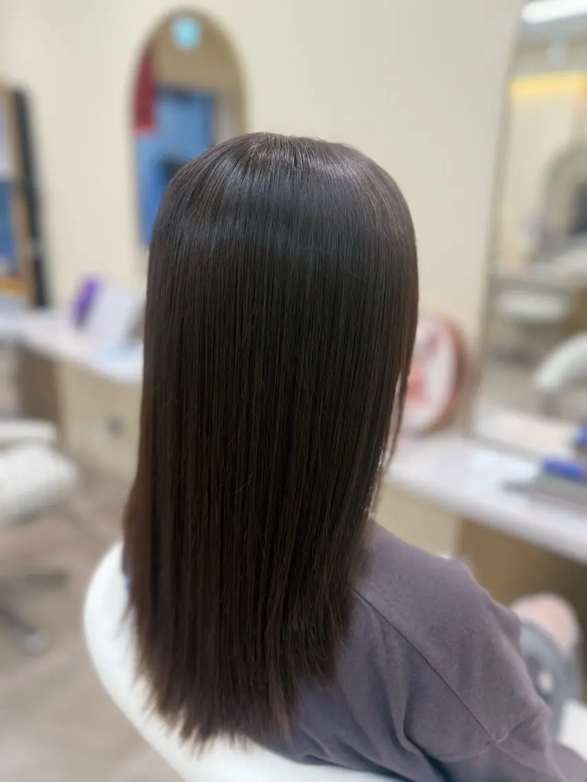 ロング パーマ カット 縮毛矯正 三木 絵未奈のヘアスタイル