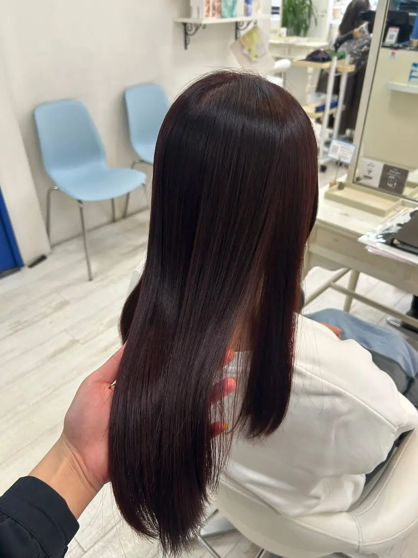 ロング カット ヘアカラー 小川 夏花のヘアスタイル