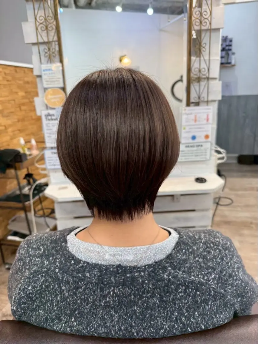 ショート カラー ヘアカラー 福元 美沙のヘアスタイル