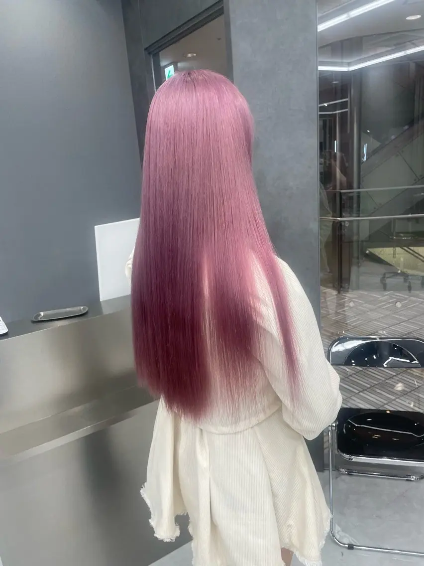 ロング カラー ヘアアレンジ メンズウルフ🐺♡ ブリーチ♡ヘアメ🎀のヘアスタイル