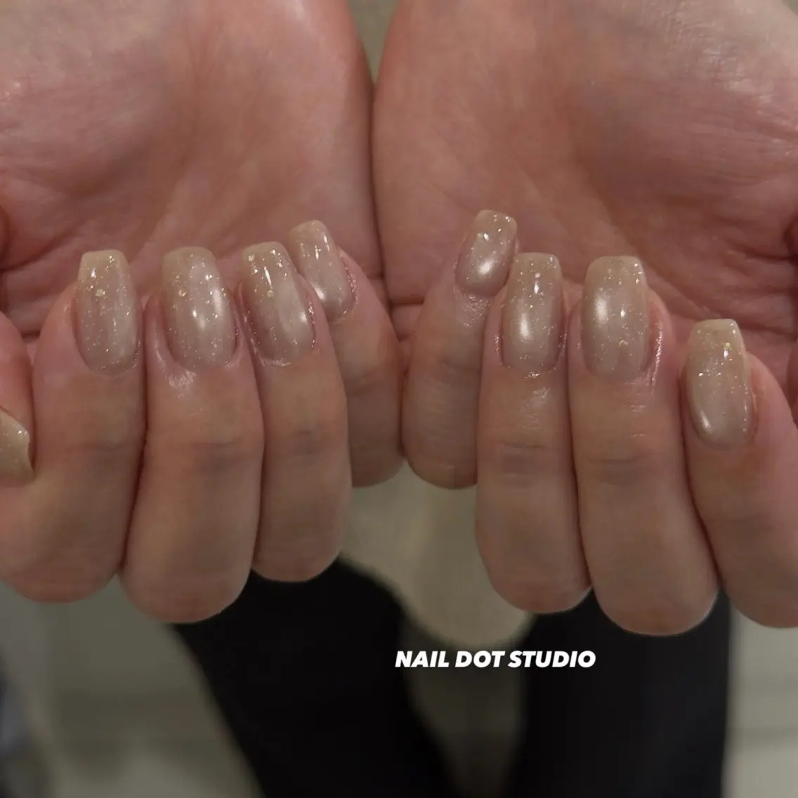 ネイル ハンドネイル NAILDOTSTU DIO SEINAのネイルデザイン