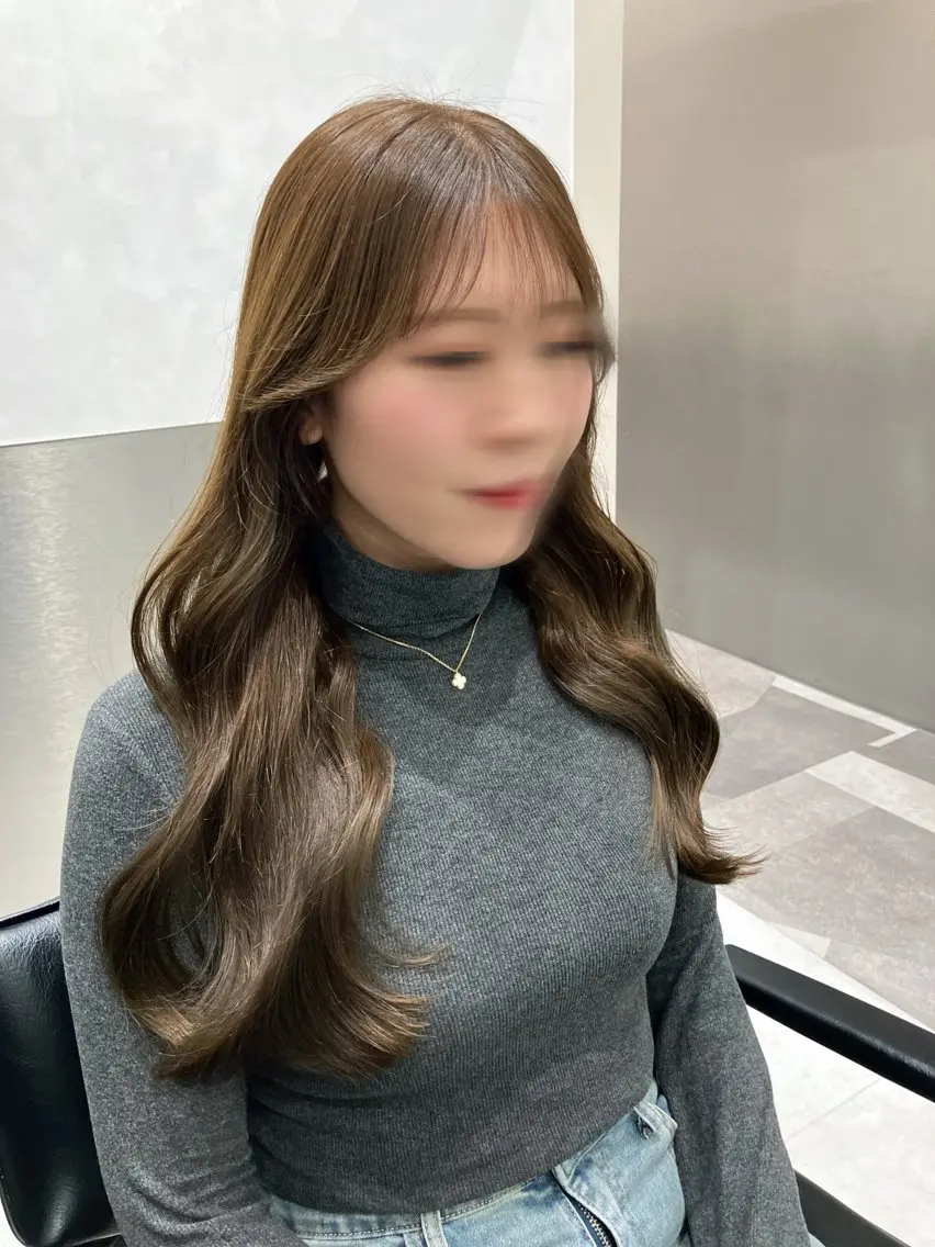 ロング カラー カット ヘアカラー トリートメント 💖ブリーチなし透明 感💖ASAHIのヘアスタイル