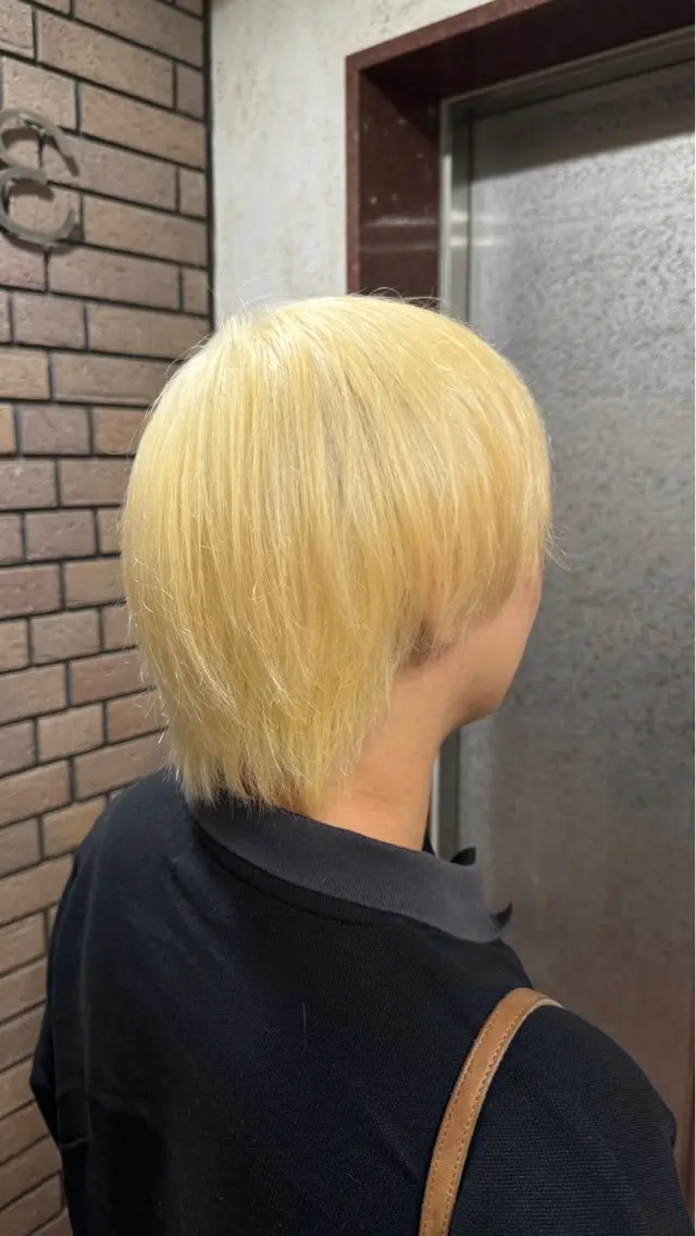 ミディアム カラー ブリーチ miho mora神楽坂のヘアスタイル