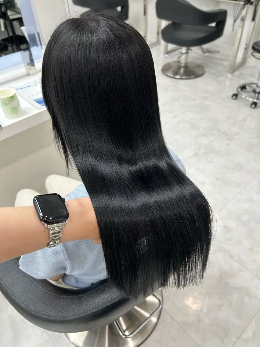 ロング カラー ヘアアレンジ カット ヘアカラー 🎀RIN🎀 縮毛矯正🩶暗髪のヘアスタイル