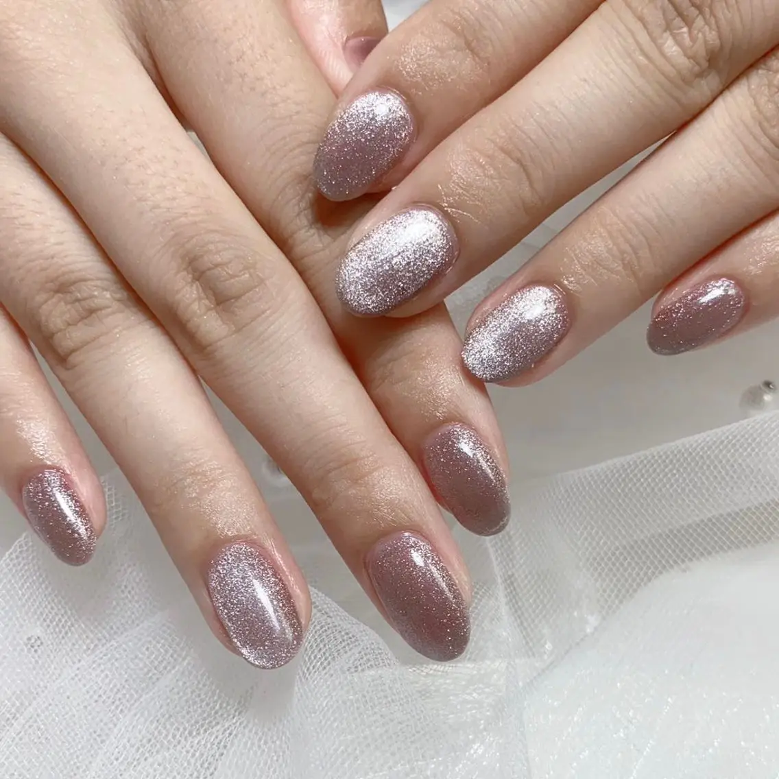 ネイル アートネイル オーロラネイル ガーリー キラキラネイル 韓国ネイル Nail salon 木にいるのネイルデザイン