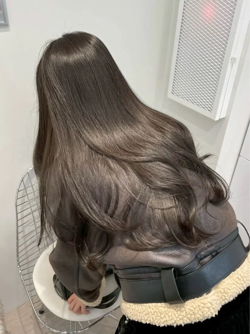 ロング ヘアカラー miu 🎀ONYXのヘアスタイル