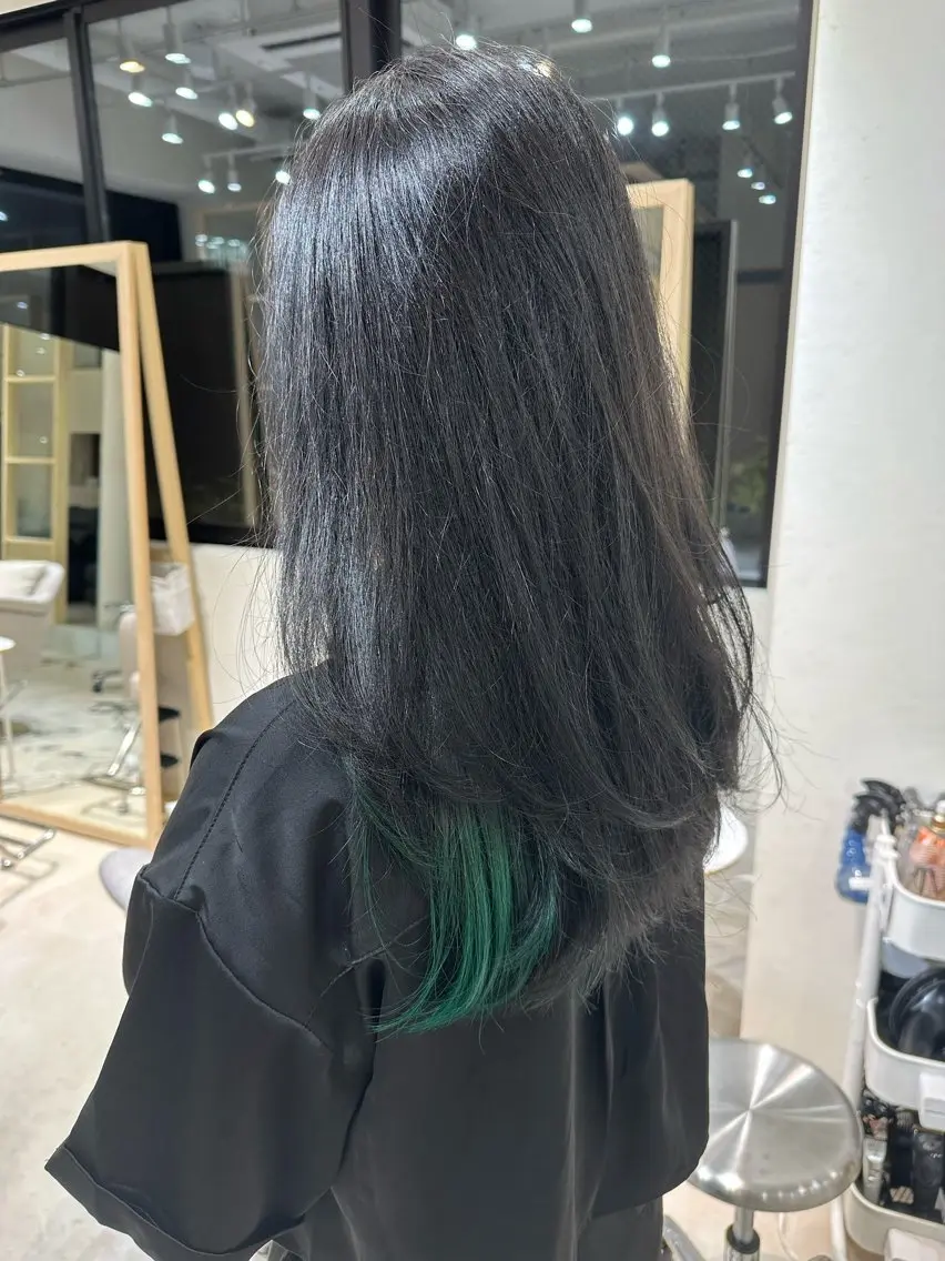 ロング 顔まわりレイヤー 顔周りカット レイヤーカット カットモデル募集 ミネのヘアスタイル