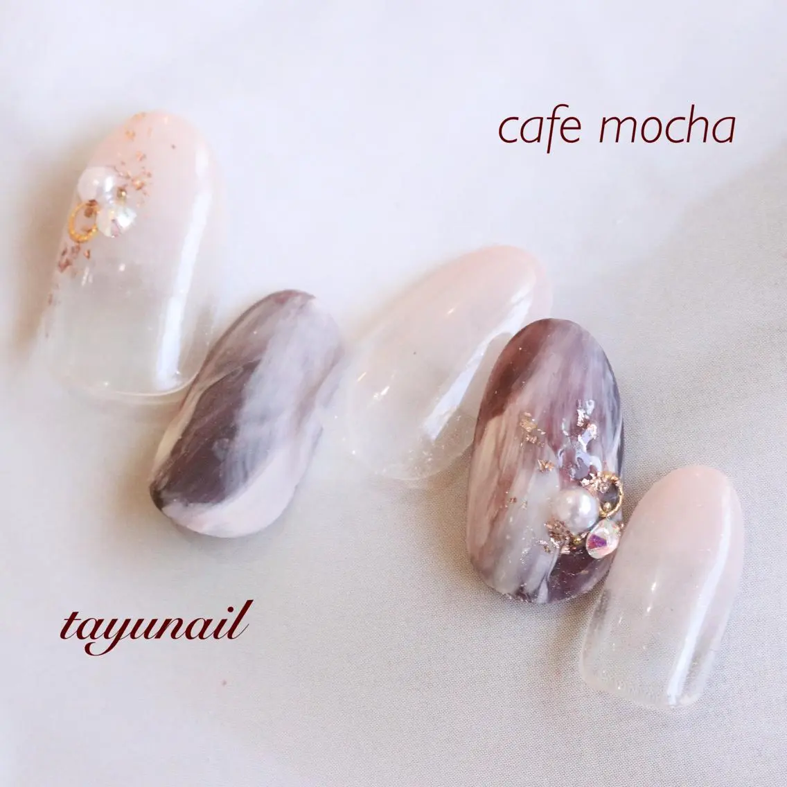 ネイル ジェルネイル パラジェル シルバー バレンタイン ネイルサロン 【たゆnail】のネイルデザイン