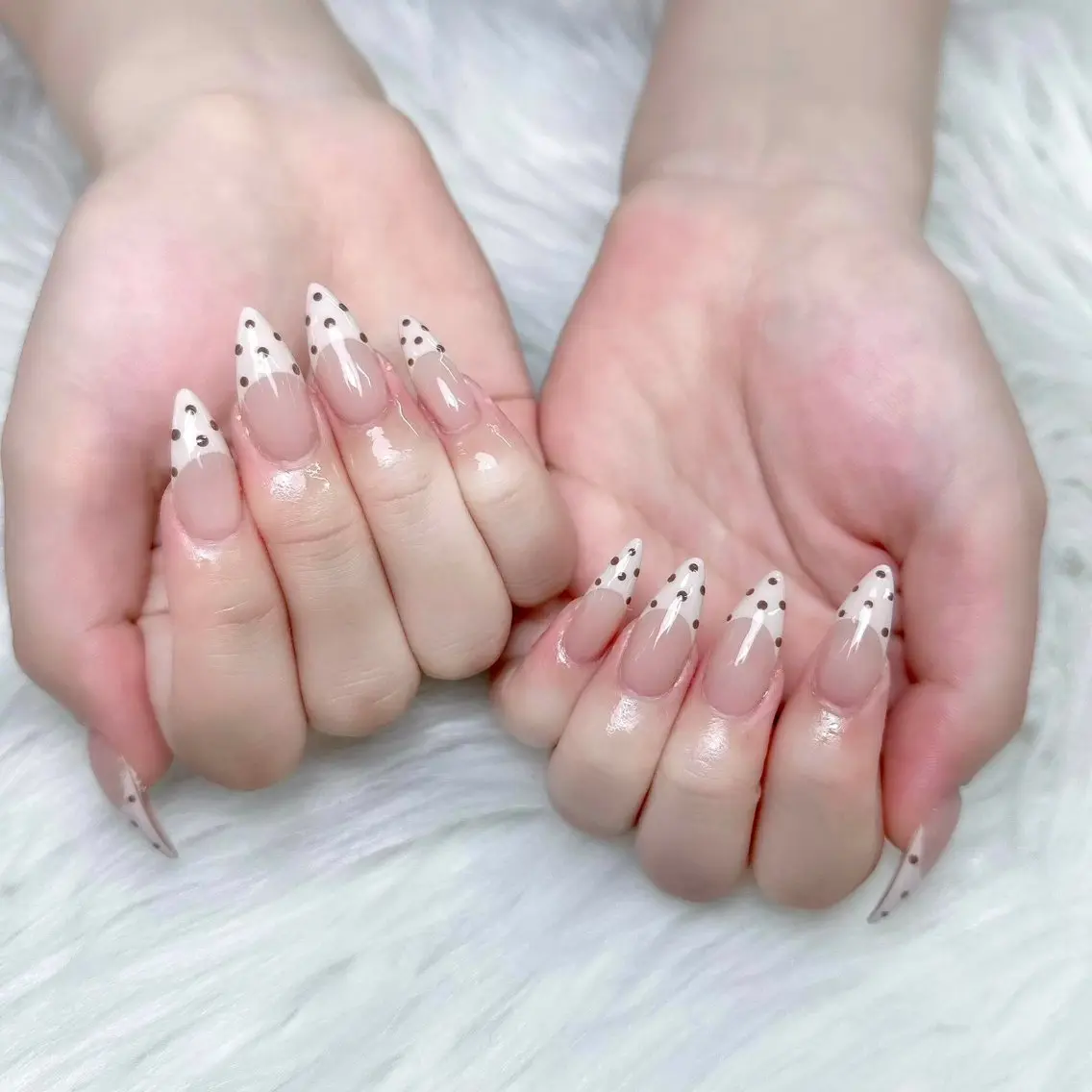 ネイル キラキラネイル 韓国ネイル マグネットネイル 持ち込み ネイルチップ ハンドネイル Chiee Bling.Nailのネイルデザイン