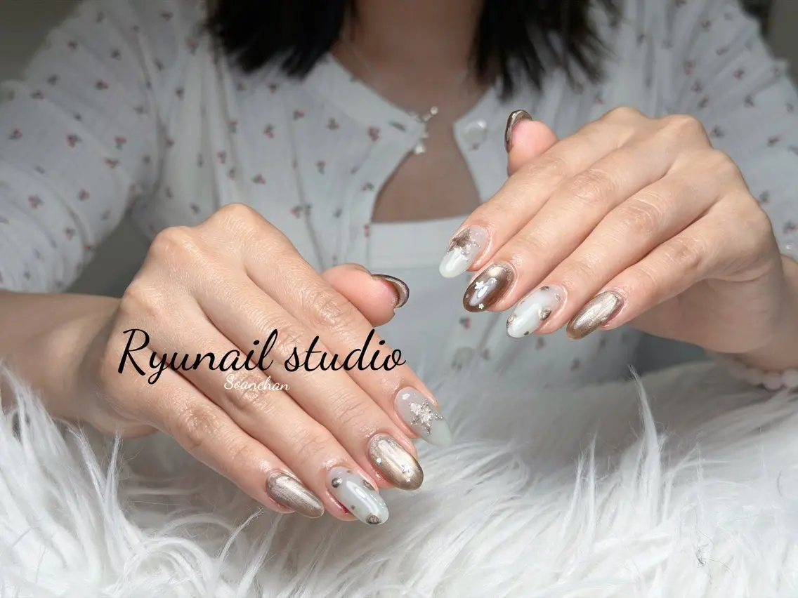 ネイル アートネイル ジェルネイル マグネットネイル ニュアンスネイル シンプルネイル ハンドネイル Ryu Nail NekoChanのネイルデザイン