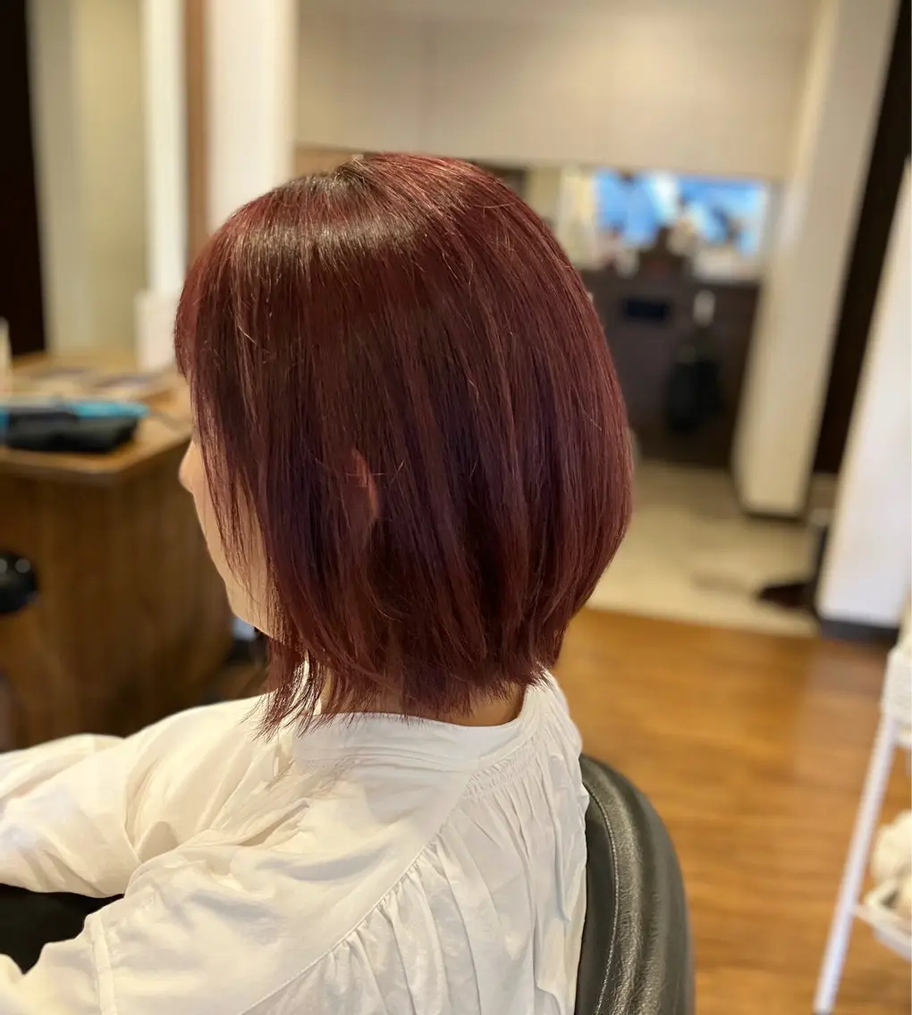 ミディアム 馬場 麻奈美のヘアスタイル