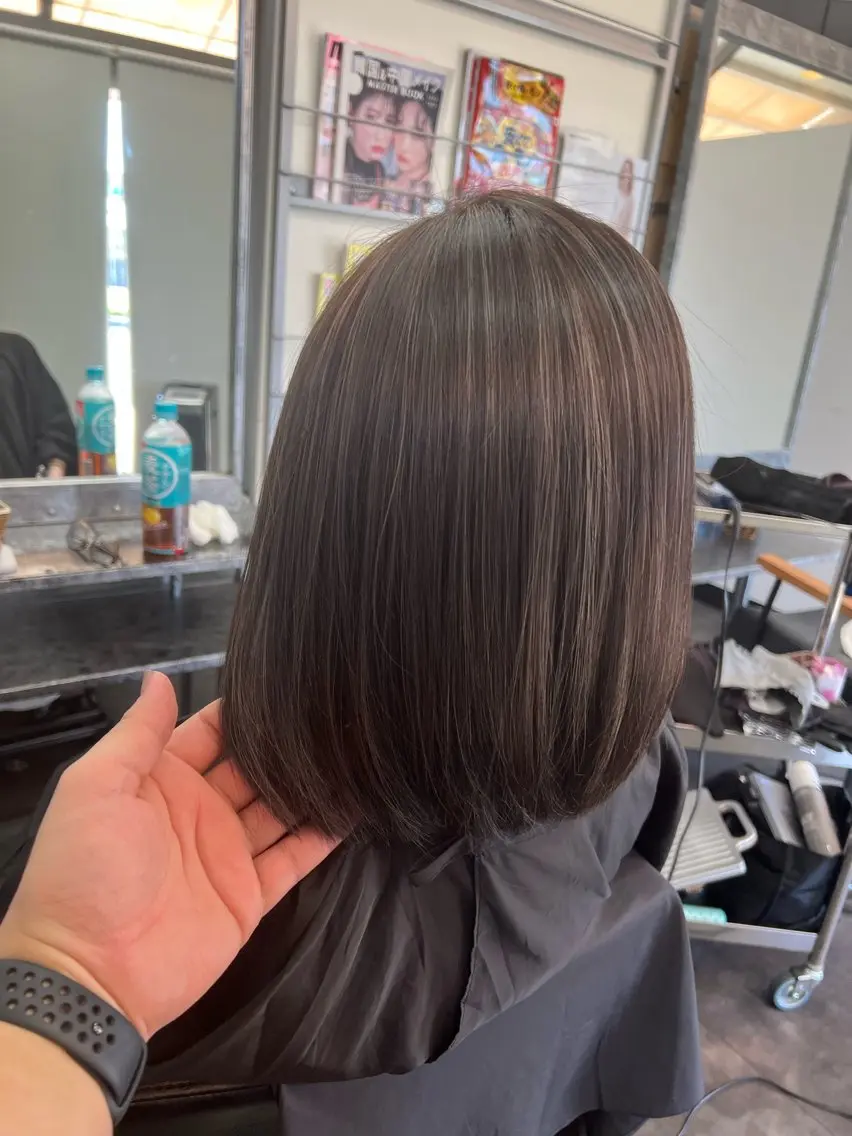 ミディアム カラー ヘアアレンジ ハイライトカラー ハイライト カット ヘアカラー トリートメント 大塚 貴之のヘアスタイル