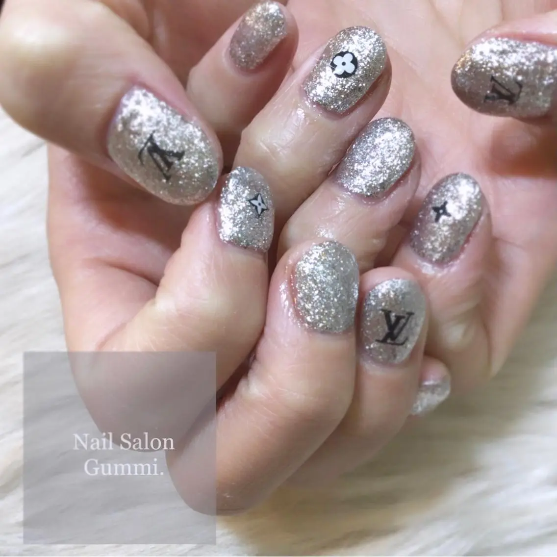 ネイル キラキラネイル 韓国ネイル ラメ(グリッター) ミラーネイル ニュアンスネイル Nail Salon Gummi.のネイルデザイン