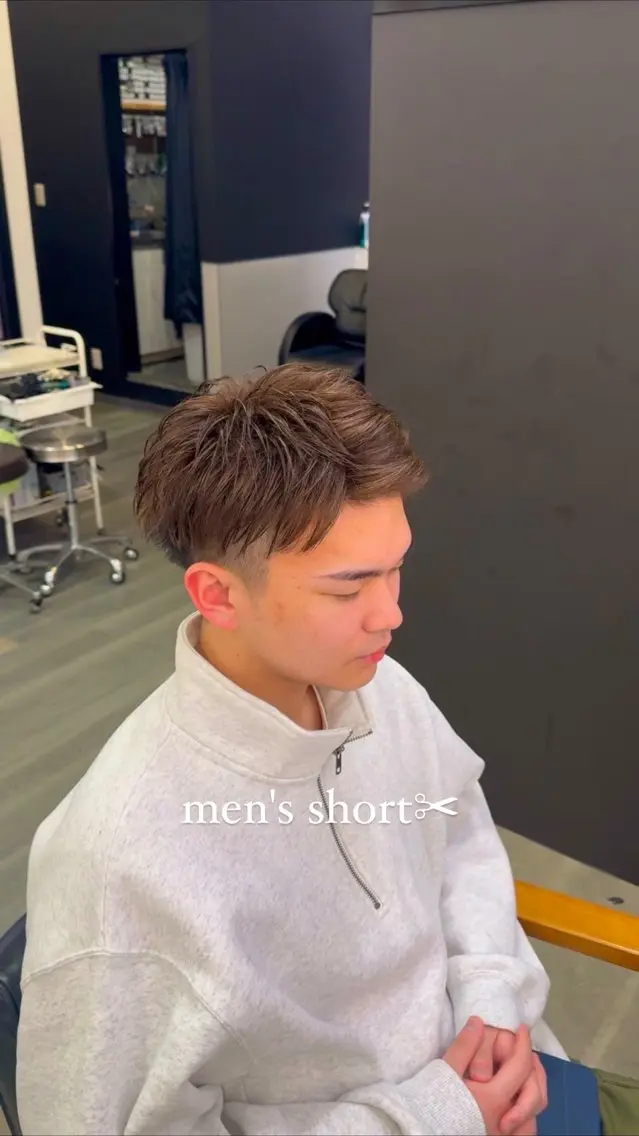 カラー メンズ 藤田 翔稀のヘアスタイル