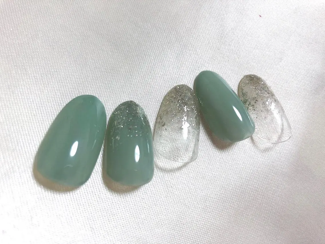 ネイル オフィスネイル シンプルネイル mogunail &blowのネイルデザイン