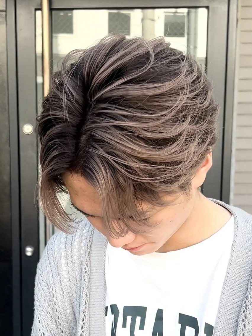 メンズ メンズハイトーン ヘアカラー 本田 有里のヘアスタイル