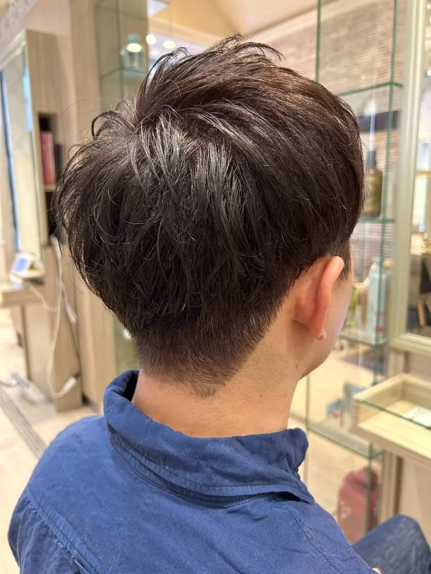 ショート メンズ 一戸 拓斗のヘアスタイル