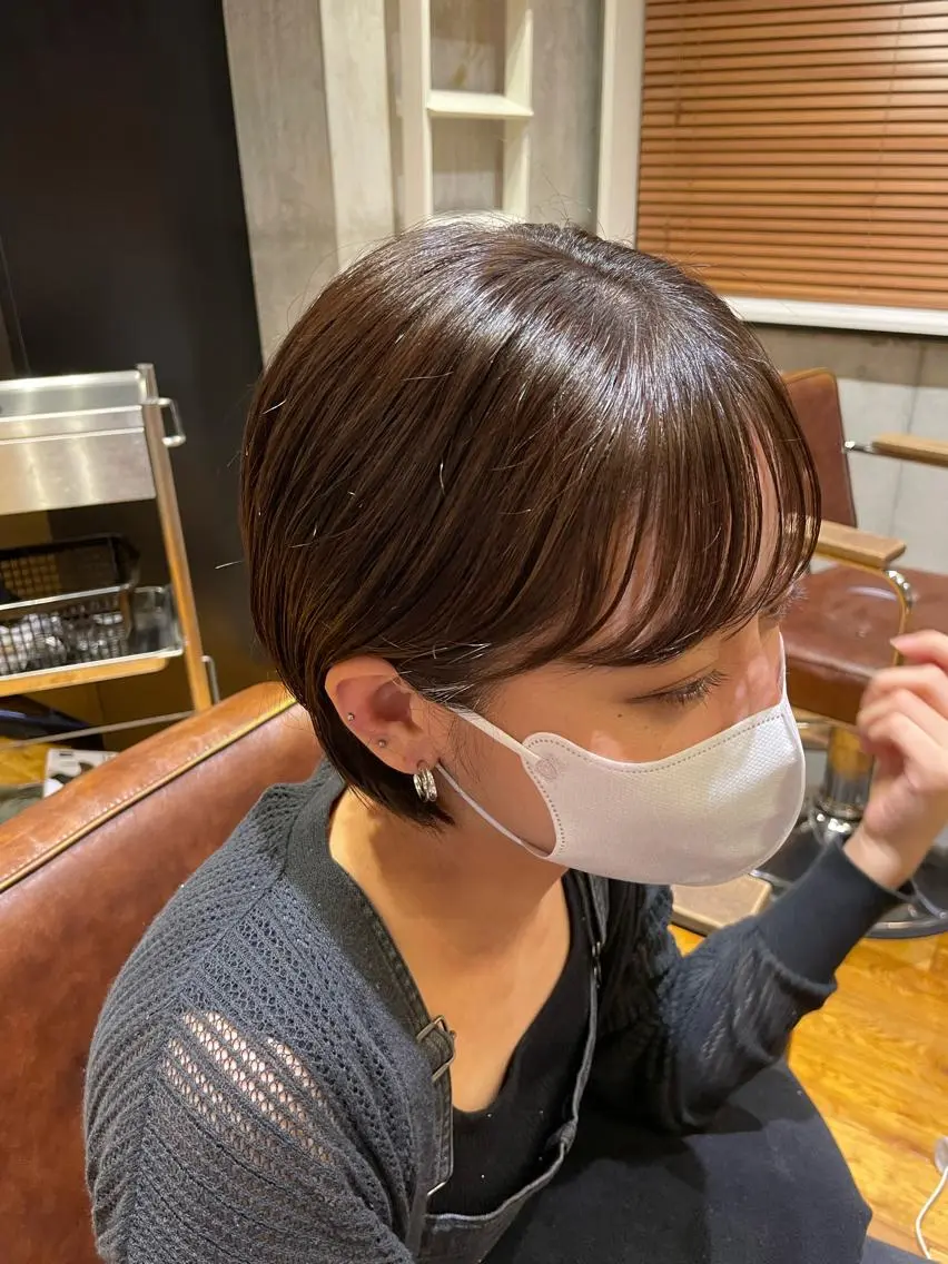 カット✂︎+艶感カラー🖌+トリートメント🧴の写真