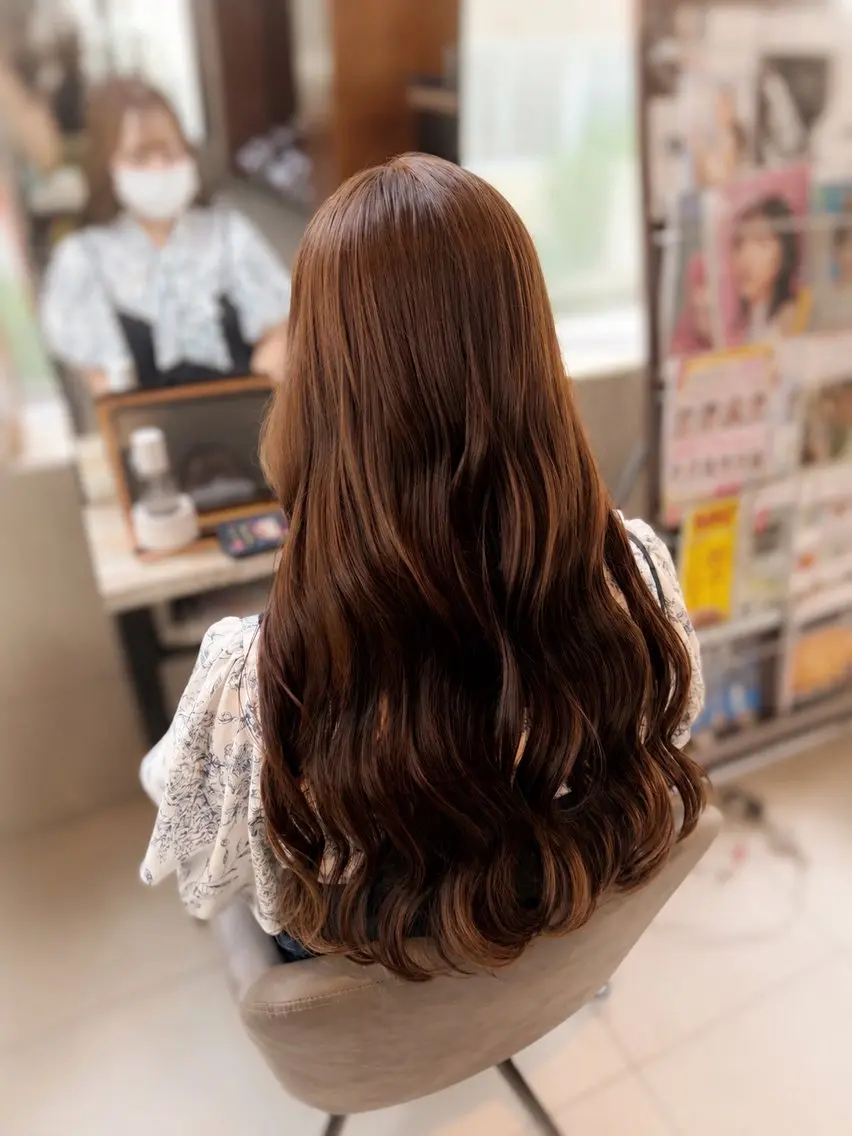 ロング カラー ブラウンカラー チョコレートブラウン ami🫧🌷 仙川のヘアスタイル