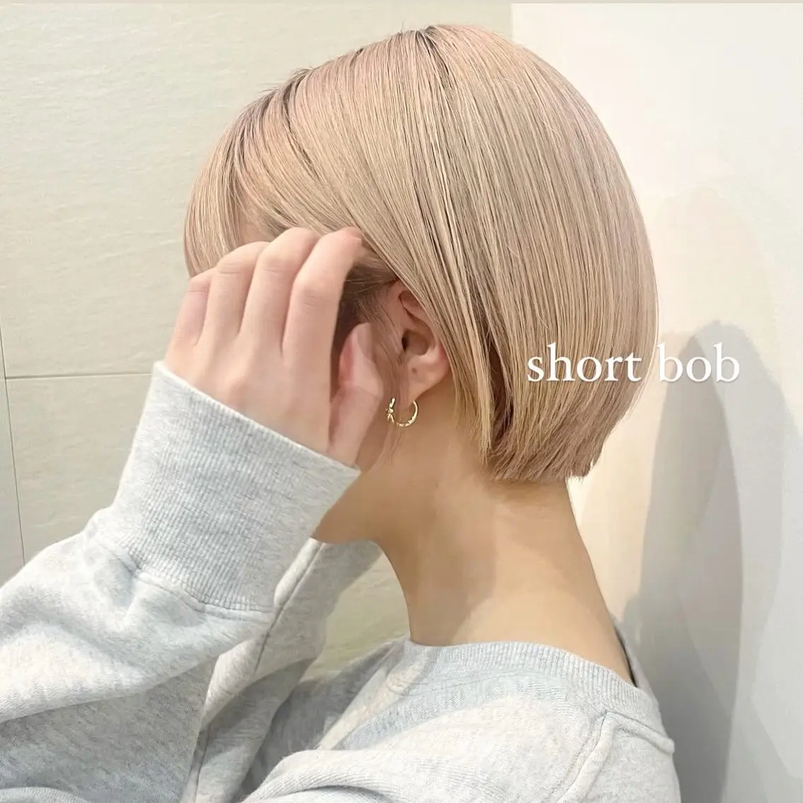 ショート カラー ベージュカラー ミルクティーベージュ ショートヘア 顔まわり🥨レイヤー /透明感/水口舞奈のヘアスタイル