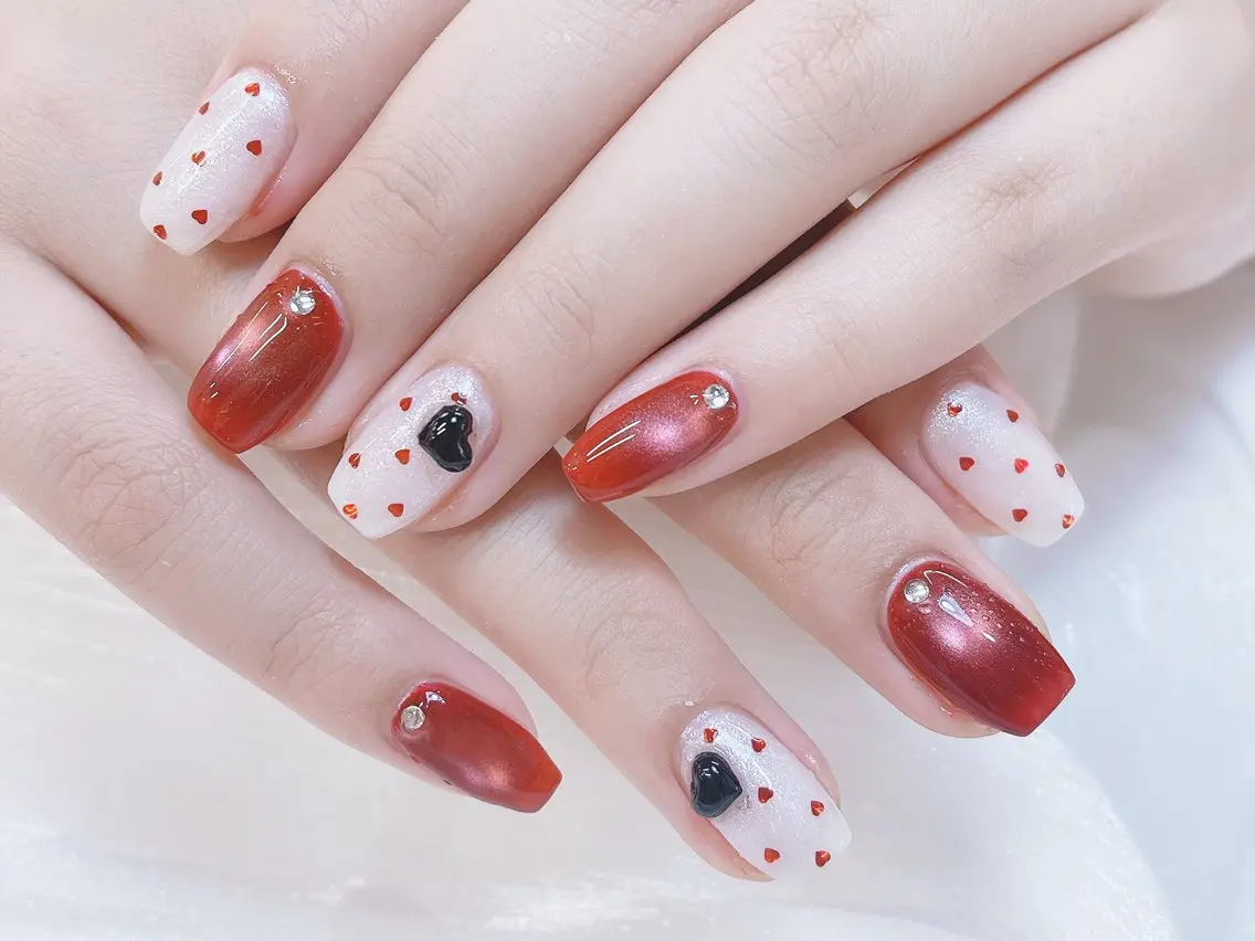 ネイル チークネイル 成人式 フレンチネイル グラデーション 氷ネイル・うるうるネイル ハンドネイル DUO MI nail salonのネイルデザイン