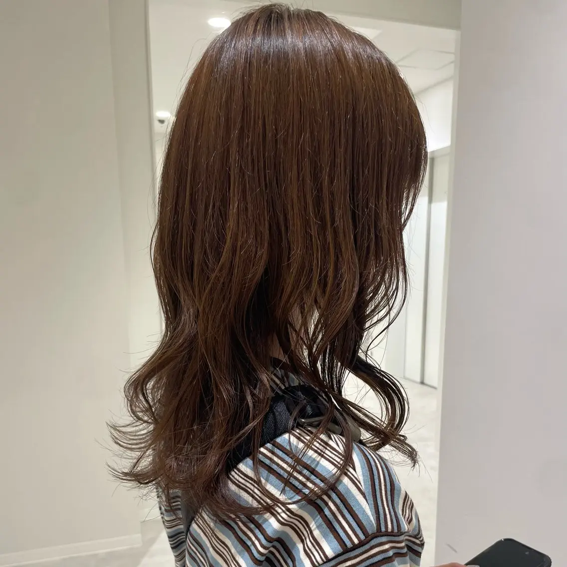 ミディアム カラー ブラウンカラー オリーブブラウン レイヤーカット カット ヘアカラー 🎟ブリーチなし/艶 /暖色🎀くるみのヘアスタイル