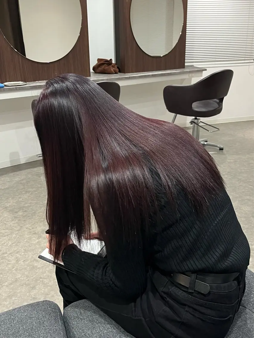 ロング 縮毛矯正 トリートメント タナカ レイヤのヘアスタイル