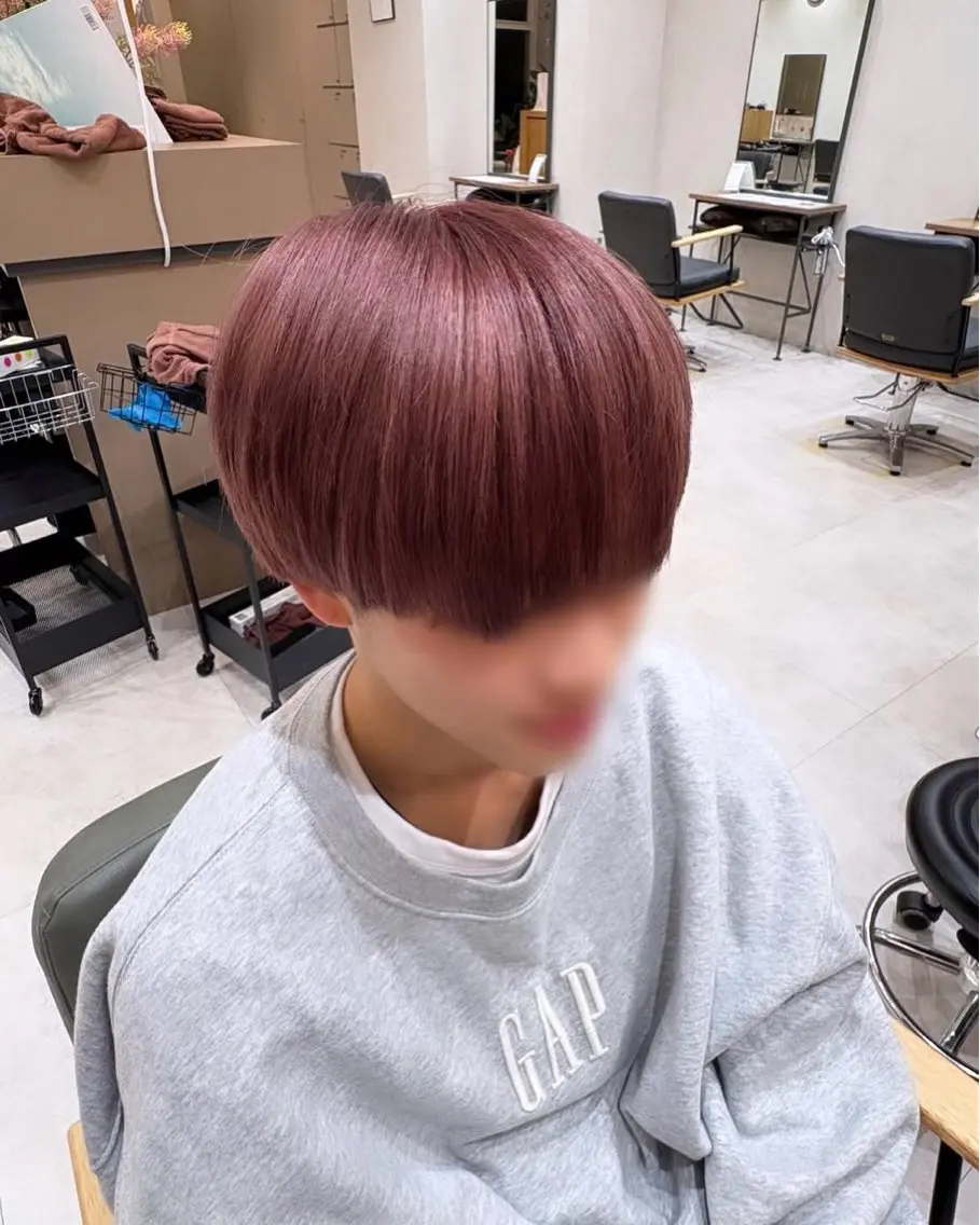 カラー 小西 暖のヘアスタイル