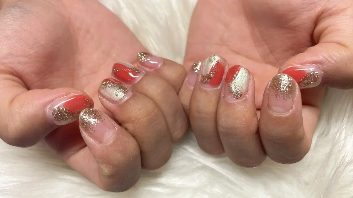 ネイル Amoureuse Satomiのネイルデザイン