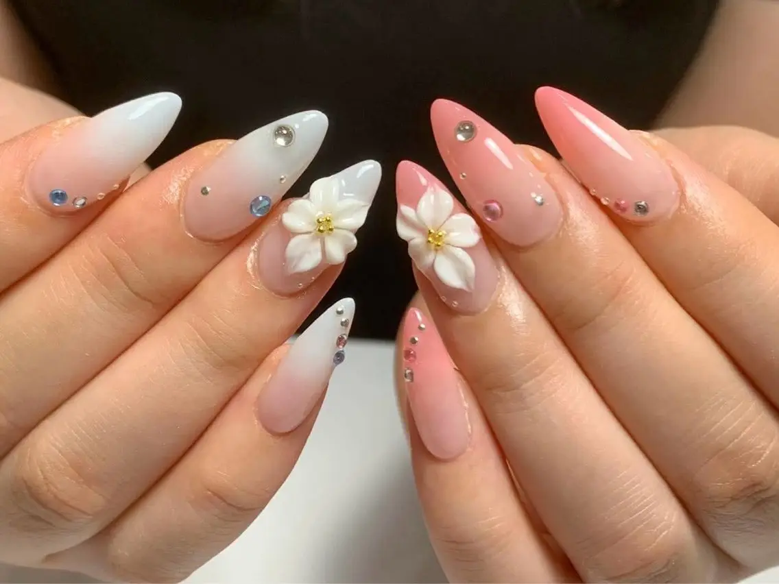 ネイル 長さ出し ジェルネイル 韓国ネイル マグネットネイル 持ち込み ハンドネイル Belle Nail Salonのネイルデザイン