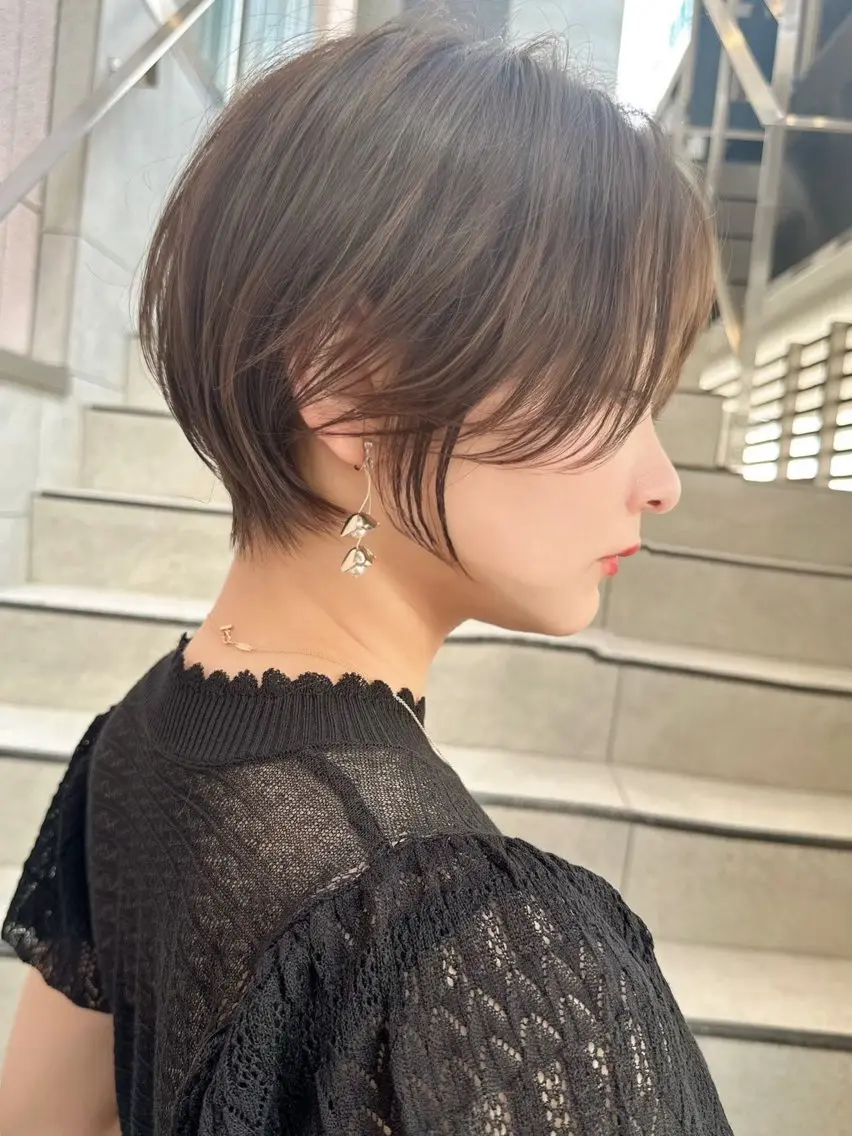 ショート ブリーチ🌟レイヤー 🎠KANON🎡のヘアスタイル