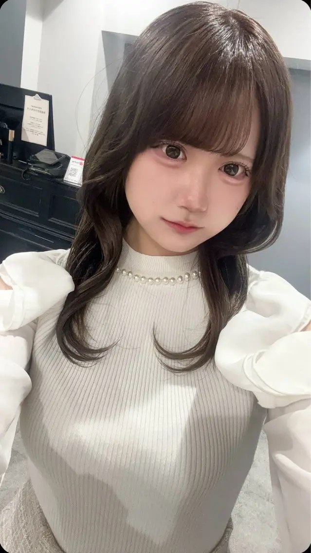 ロング カラー 紅都🫧水光カラー ブラウンベージュ🫧のヘアスタイル