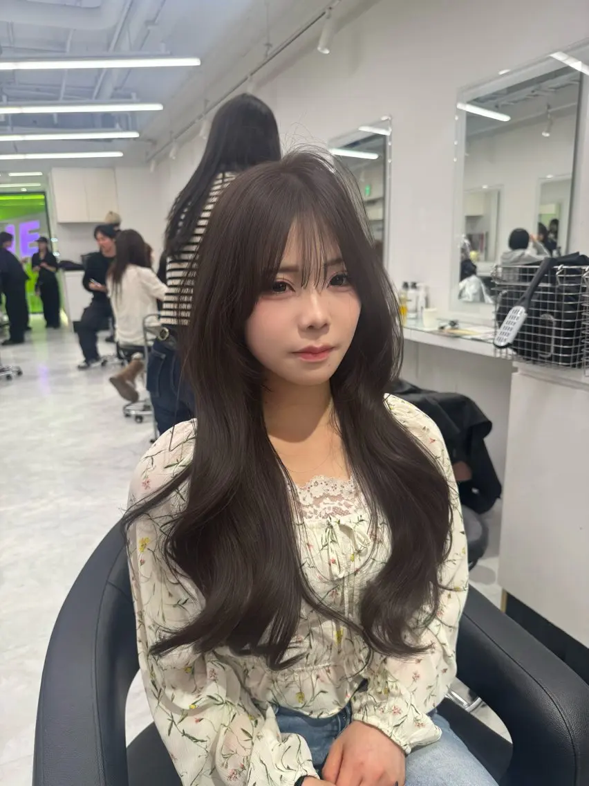 ロング カラー カット ヘアカラー ヘアセット 韓国ハッシュカット カラー🤍しゅうじのヘアスタイル