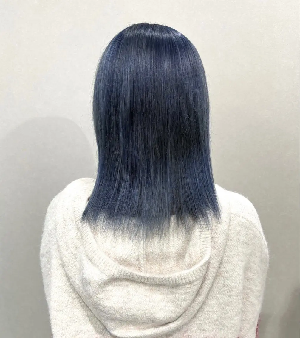 エフェクトブリーチ+オンカラー+トリートメントの写真