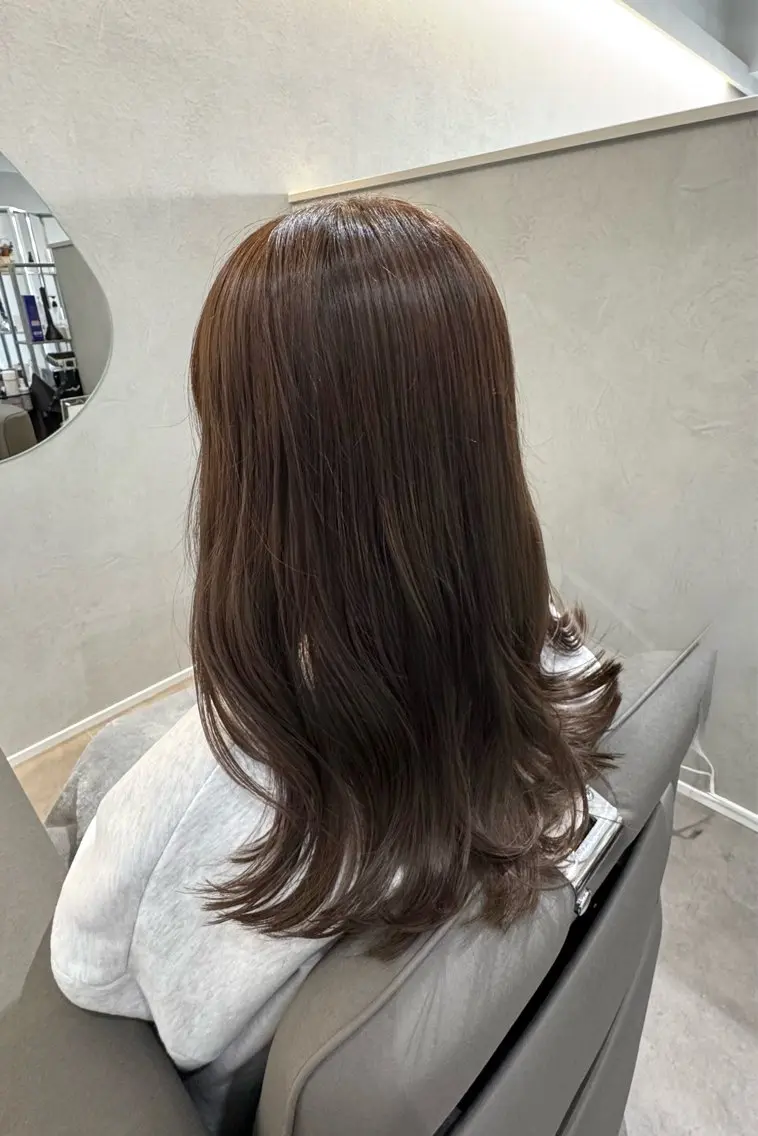 セミロング カラー 切りっぱなしボブ ショートボブ ブリーチ ケアブリーチ デザインカラー カット ヘアカラー トリートメント ハイトーン/外国人風 カラー/メンズパーマのヘアスタイル