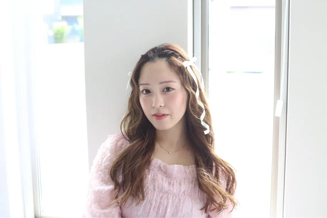 ロング カラー ベージュカラー ヘアカラー 江崎 浩花のヘアスタイル