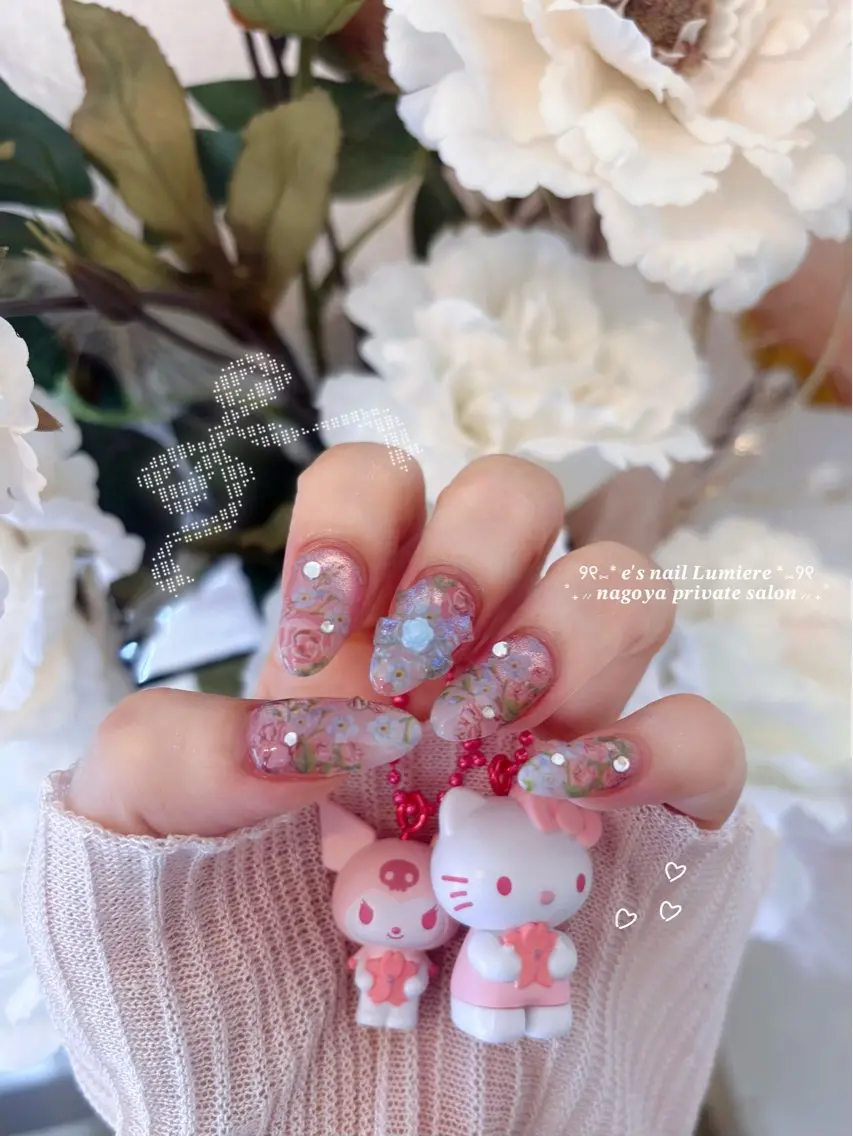 ネイル ハンドネイル ハンドケア e’s nail Lumièreのネイルデザイン