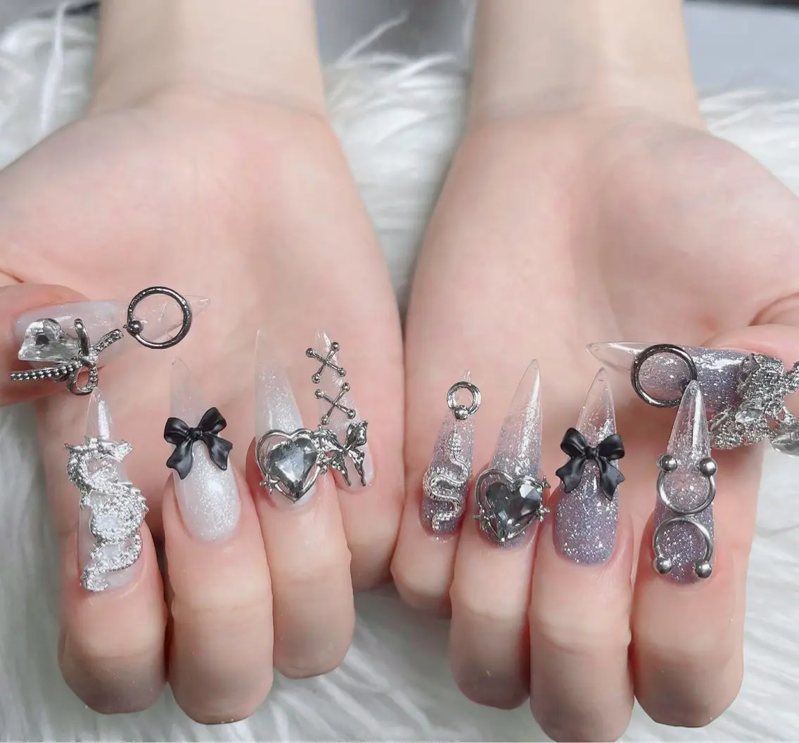 ネイル フットネイル フレンチネイル グラデーション 韓国ネイル ロングネイル ハンドネイル Hani Nail Salonのネイルデザイン