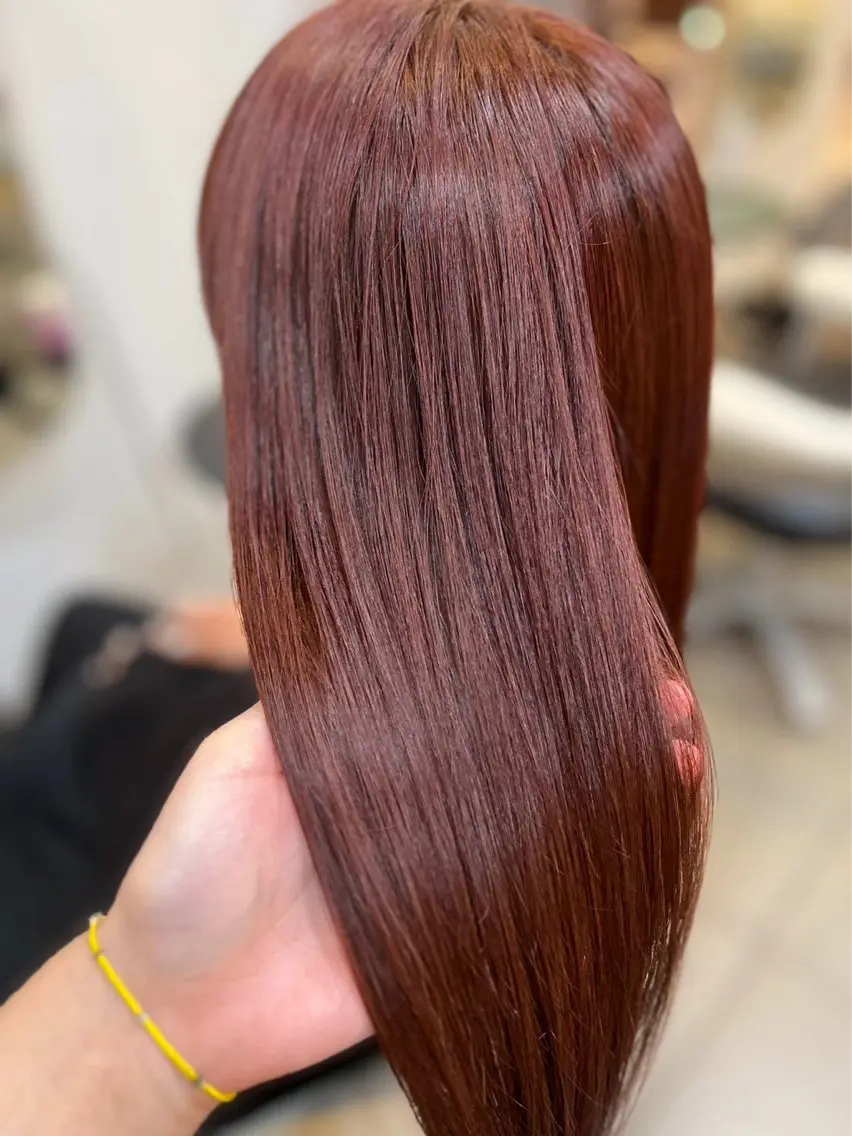 ロング カラー ヘアカラー 𝗬𝗨𝗔 🐈‍⬛のヘアスタイル