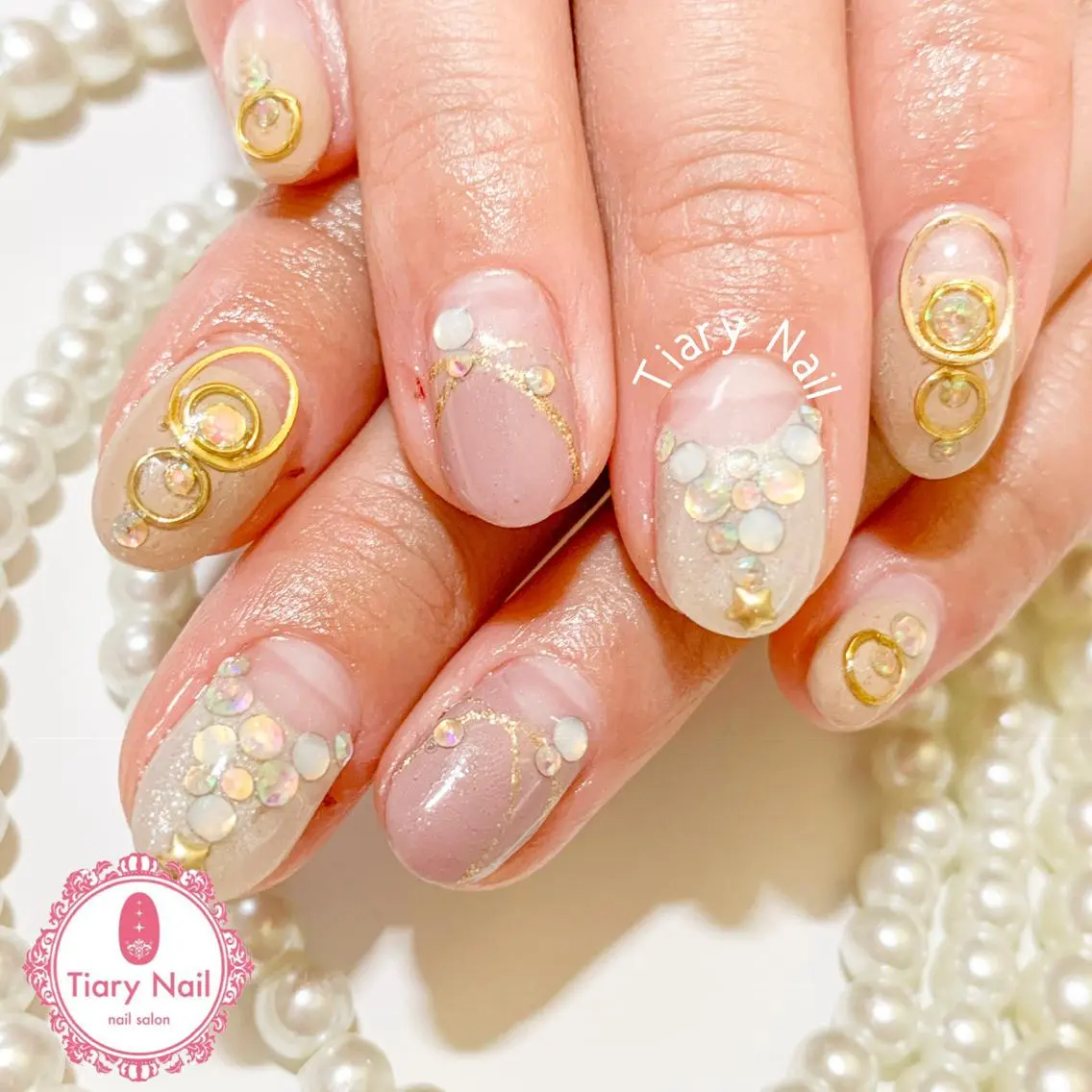 ネイル ハンドネイル 💗🪽Tiary Nail🪽💗のネイルデザイン