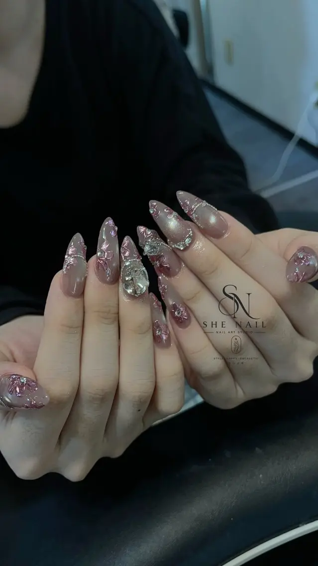 ネイル ハンドネイル 博多 SHE Nailのネイルデザイン