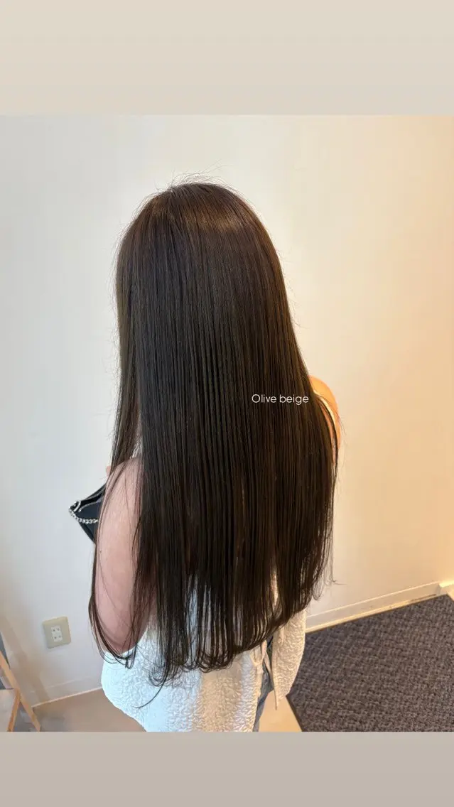 ロング カラー ヘアカラー 成清 歩生のヘアスタイル