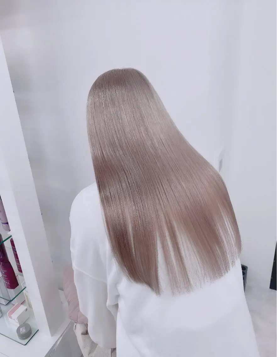 ロング カラー ヘアアレンジ 𝐠𝐢𝐫𝐥𝐲 𝐦𝐨𝐝𝐞🖤のヘアスタイル