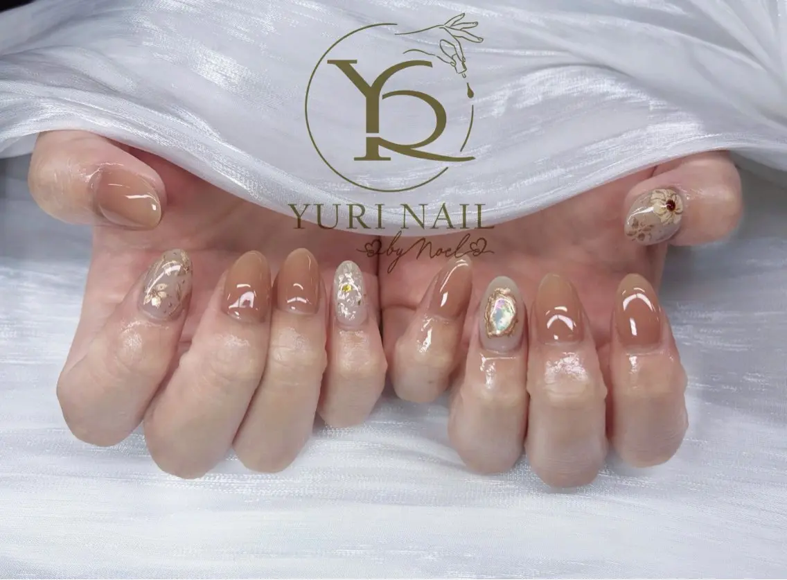 ネイル ハンドネイル フットネイル ハンドケア YURI Nail NARITAのネイルデザイン