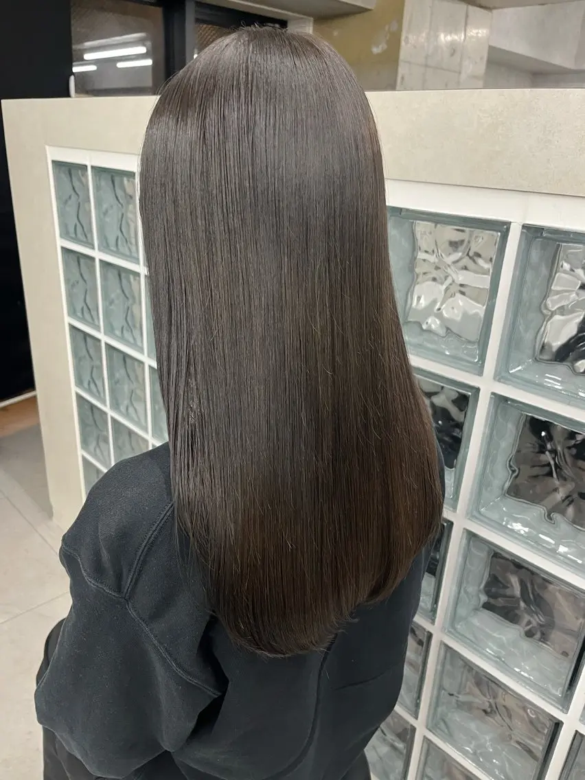 ロング カラー anon Loemのヘアスタイル