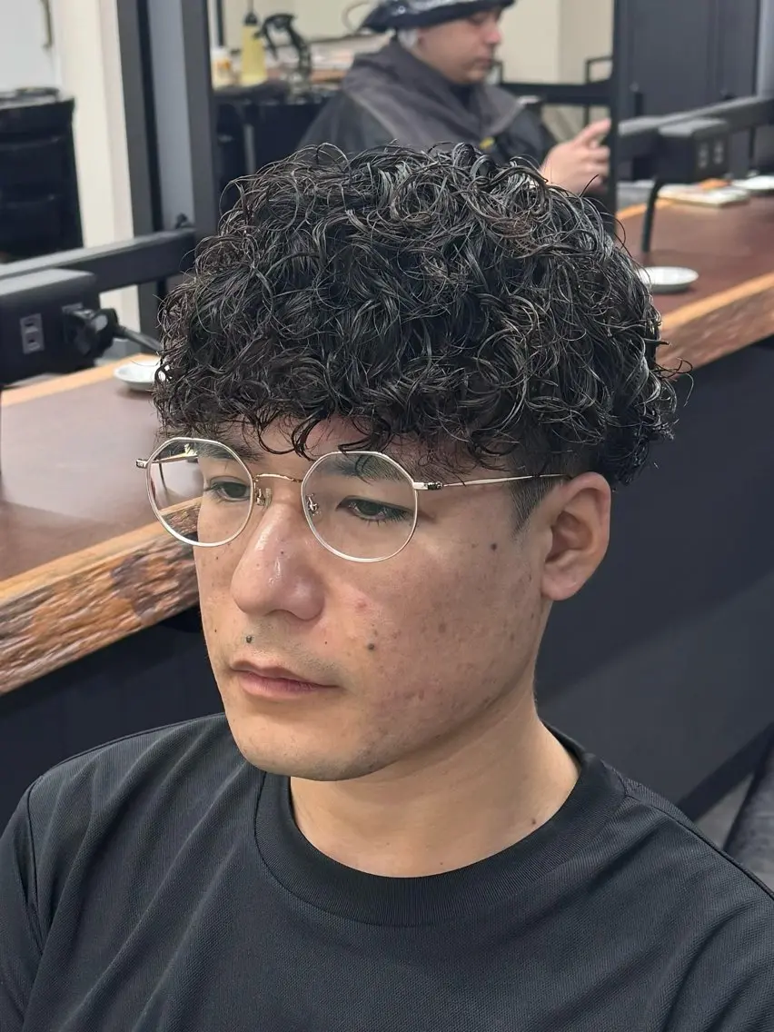 パーマ メンズ メンズパーマ プードルパーマ プードルパーマ 柏メンズカットパーマ NO.1タイチのヘアスタイル