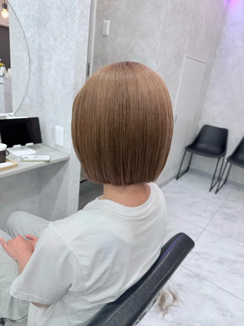 ショート カラー 🌺ハイトーン🌺 矢葺 なぎさ🌺🌺のヘアスタイル